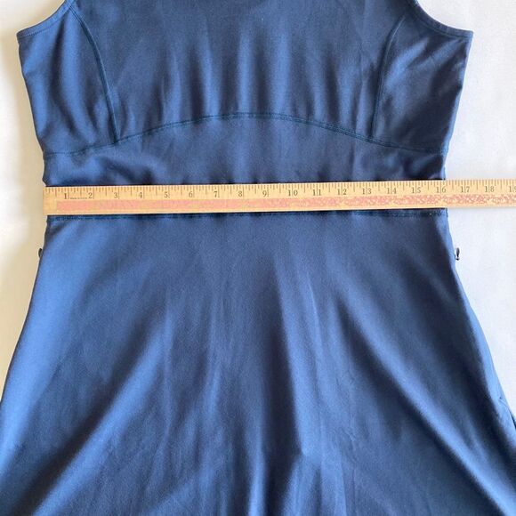 Title Nine Dream V Neck Dress Large - Picture 9 of 11